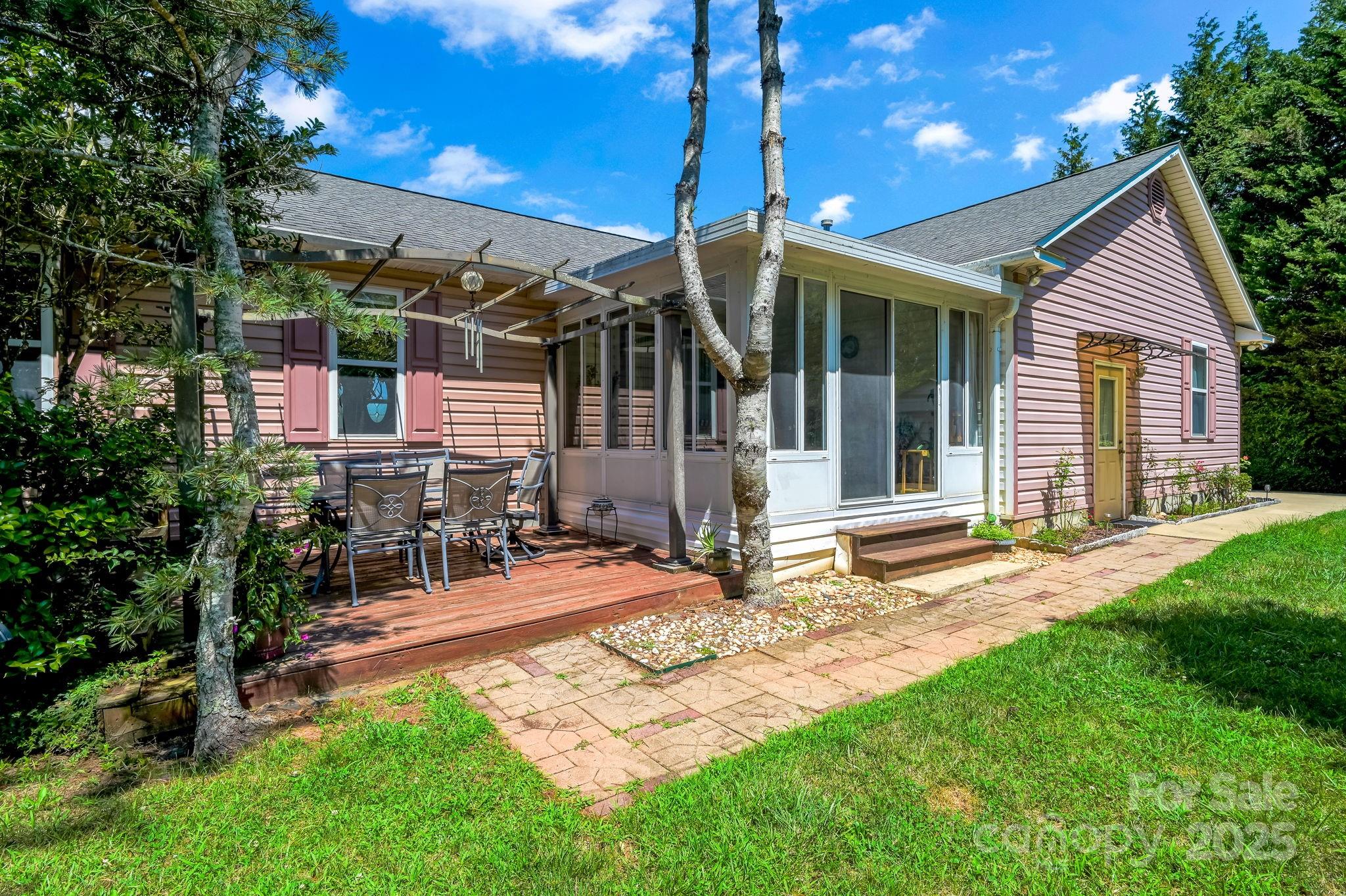 40 Collins Road