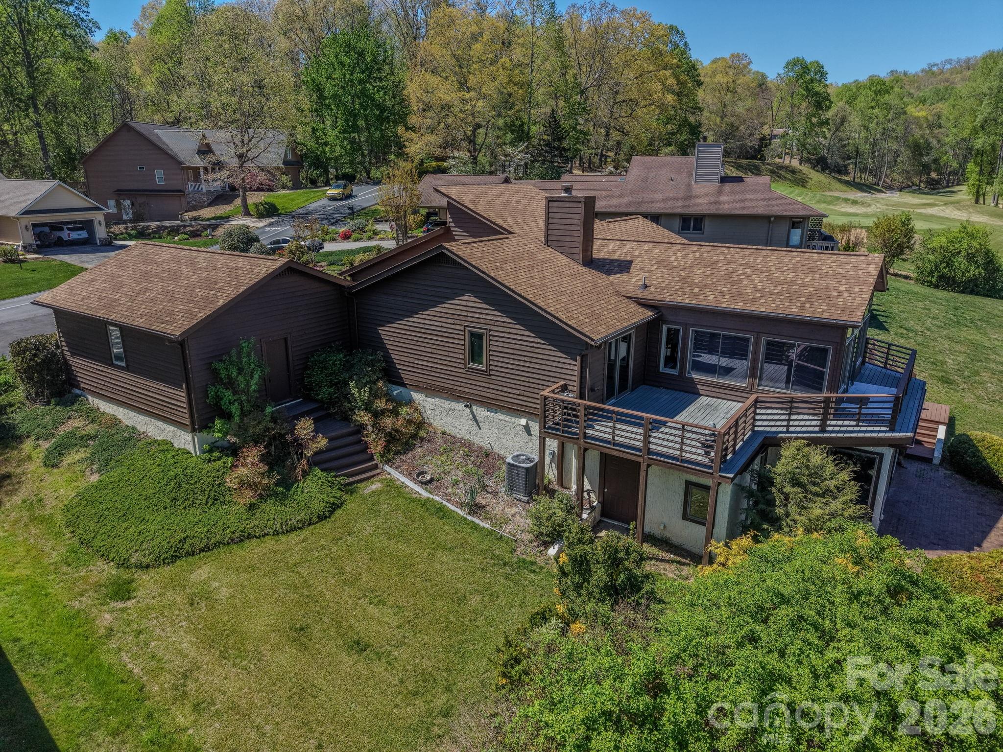 3104 Cove Loop Road