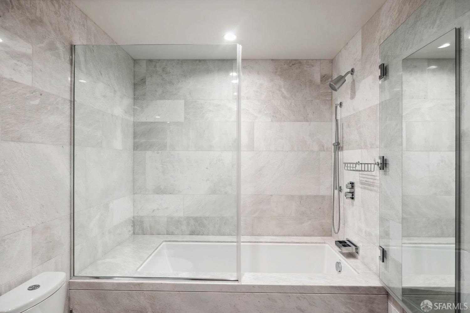 488 Folsom Street # 4106