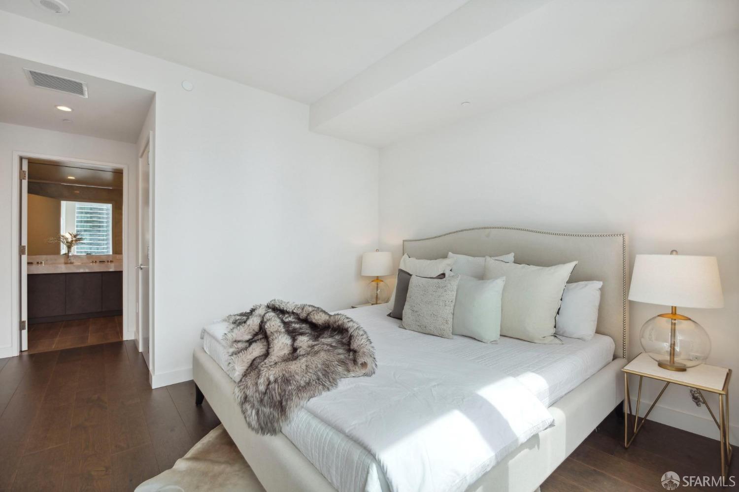488 Folsom Street # 4106