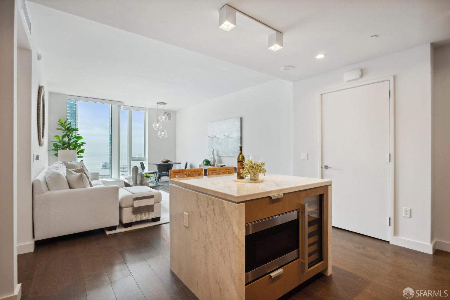 488 Folsom Street # 4106