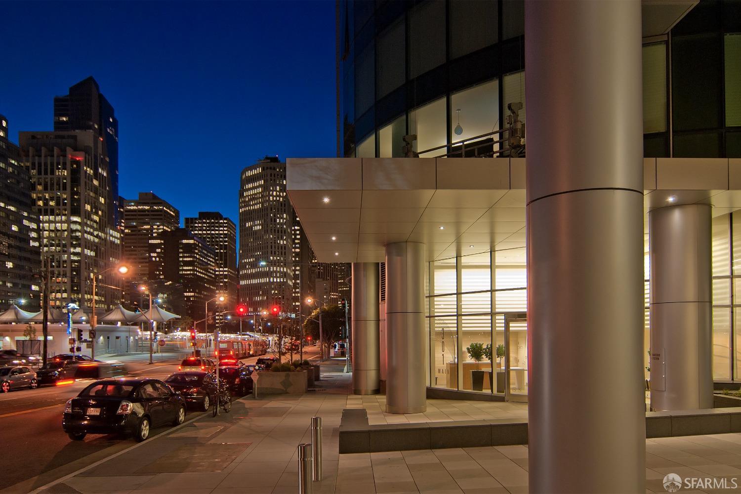 301 Main Street # 35F