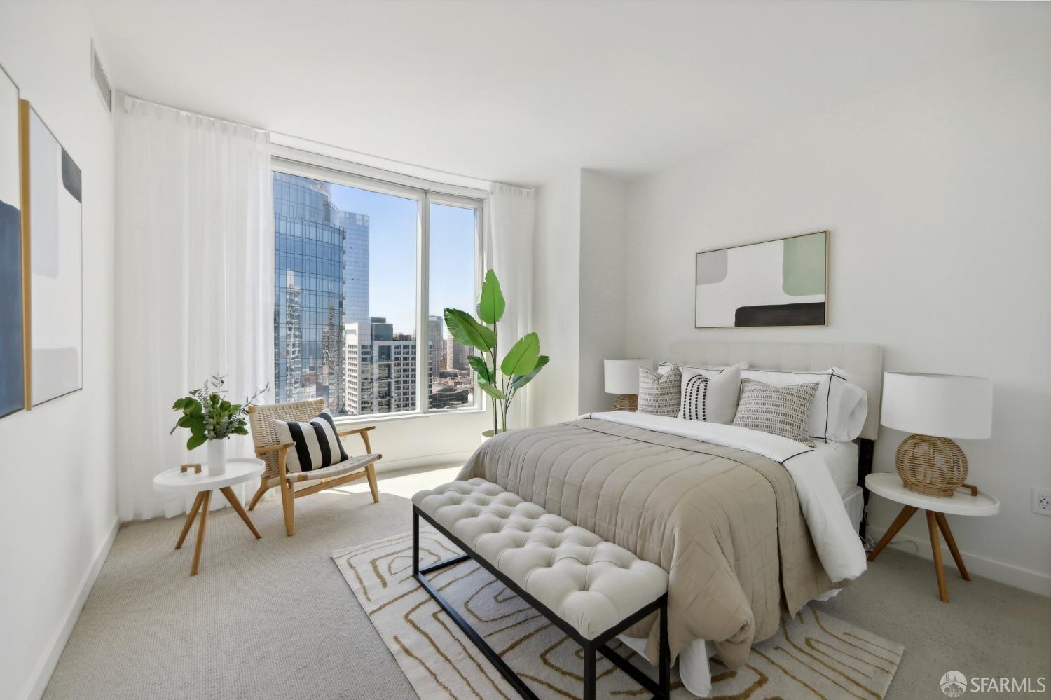 301 Main Street # 35F