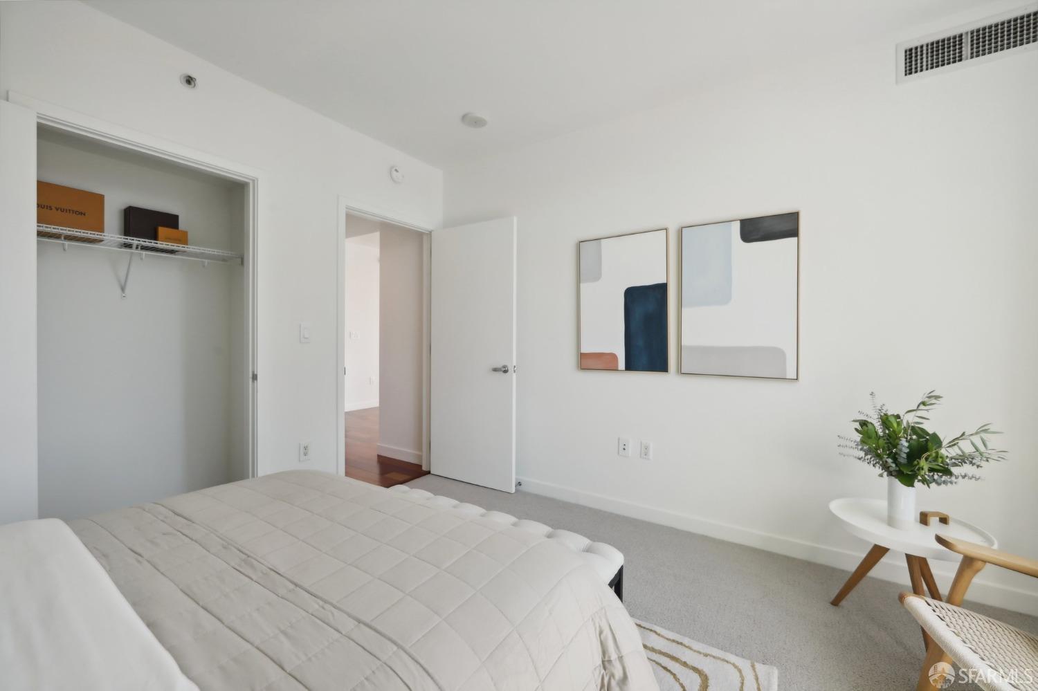 301 Main Street # 35F