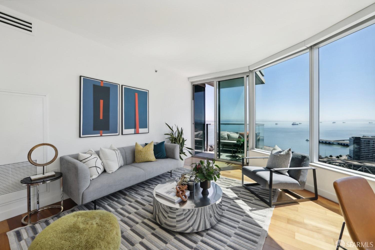 301 Main Street # 35F