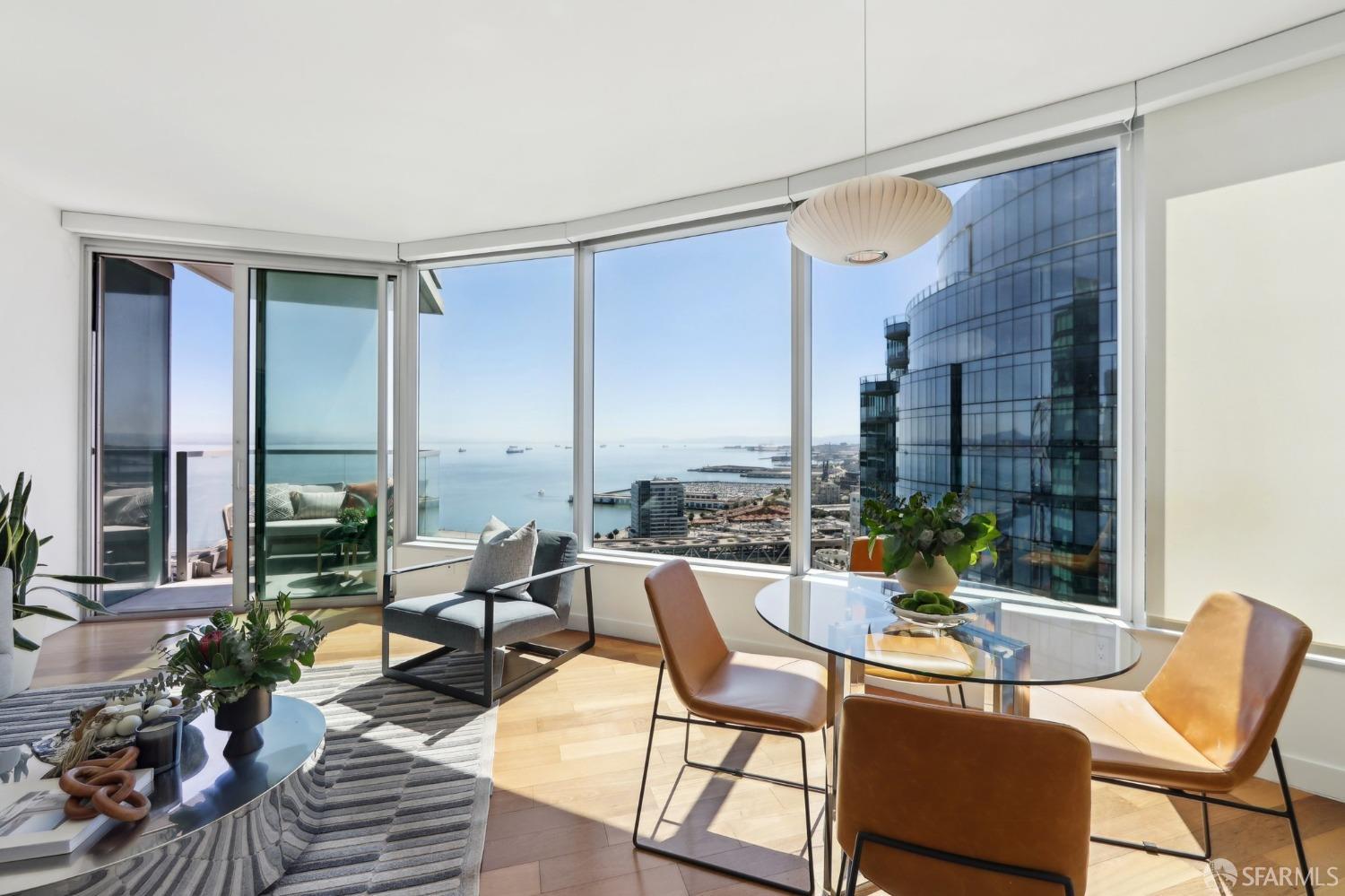 301 Main Street # 35F