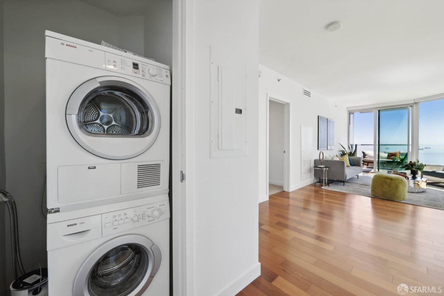 301 Main Street # 35F