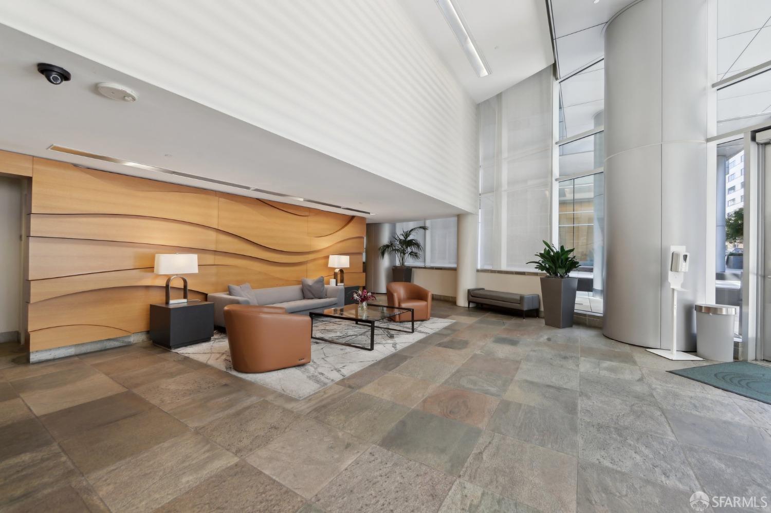 301 Main Street # 35F