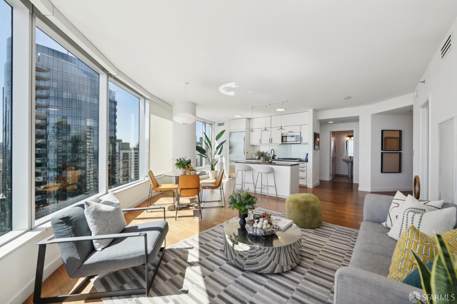 301 Main Street # 35F