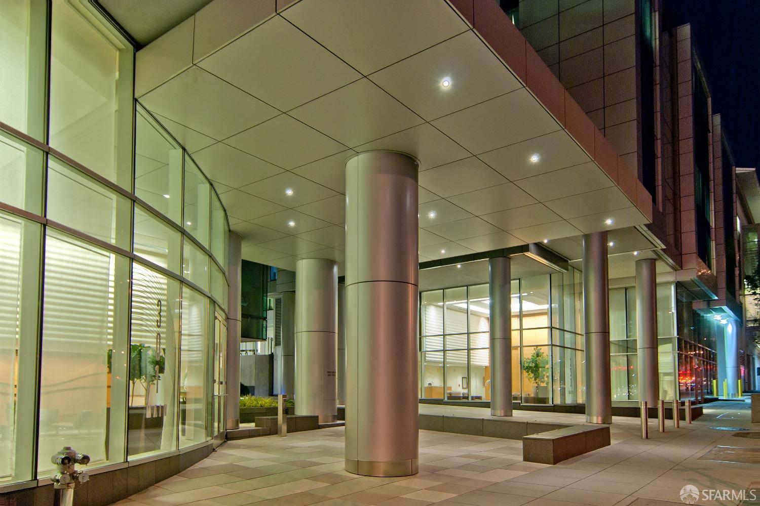 301 Main Street # 35F