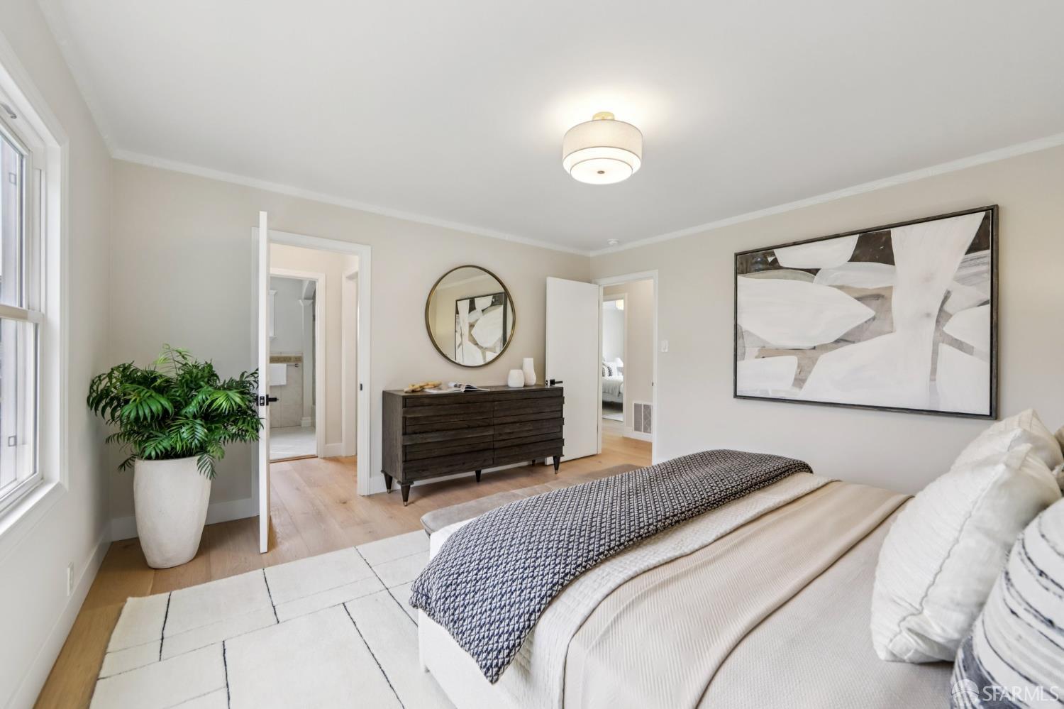 255 Crestlake Drive