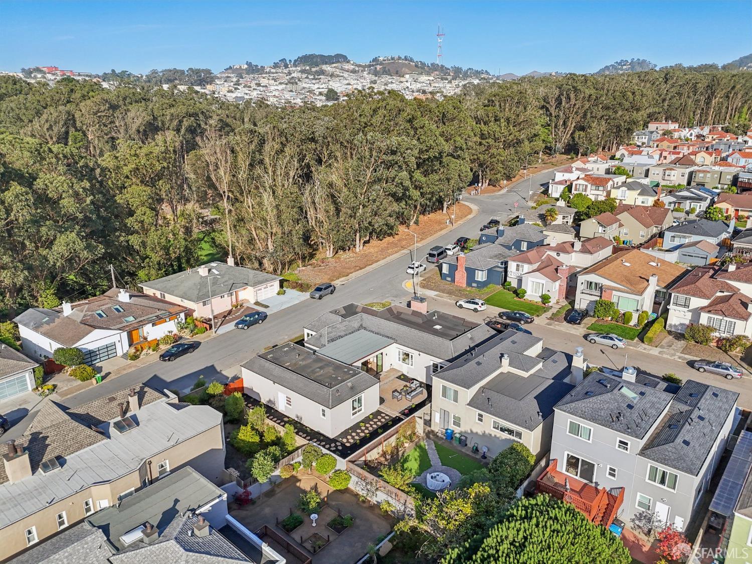 255 Crestlake Drive