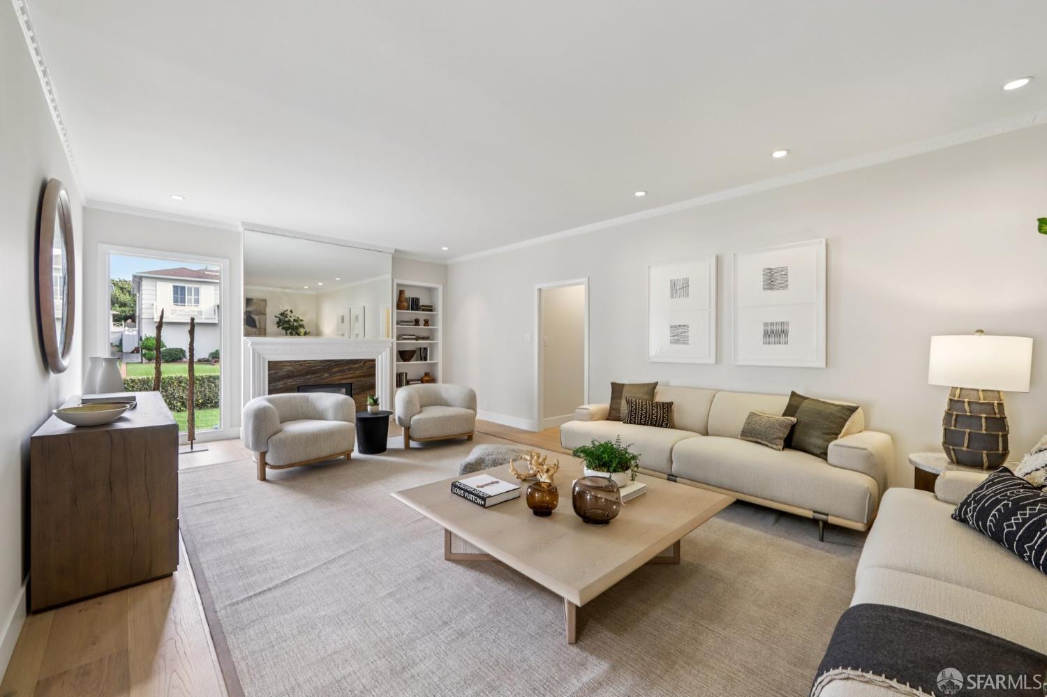 255 Crestlake Drive