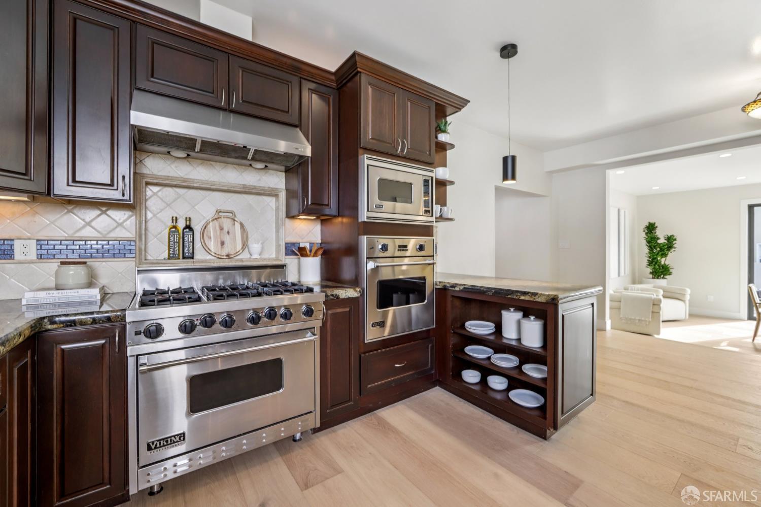255 Crestlake Drive