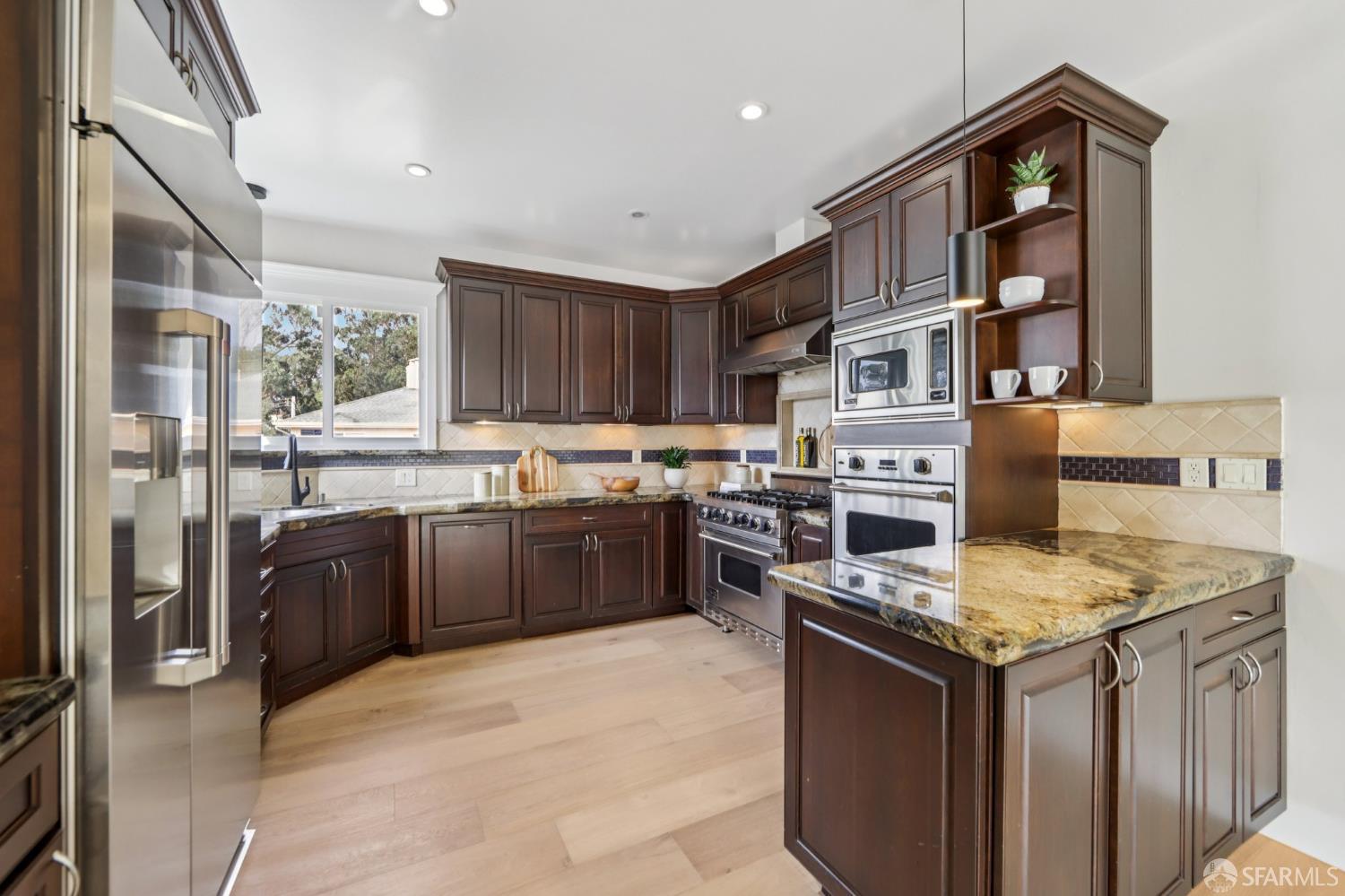 255 Crestlake Drive