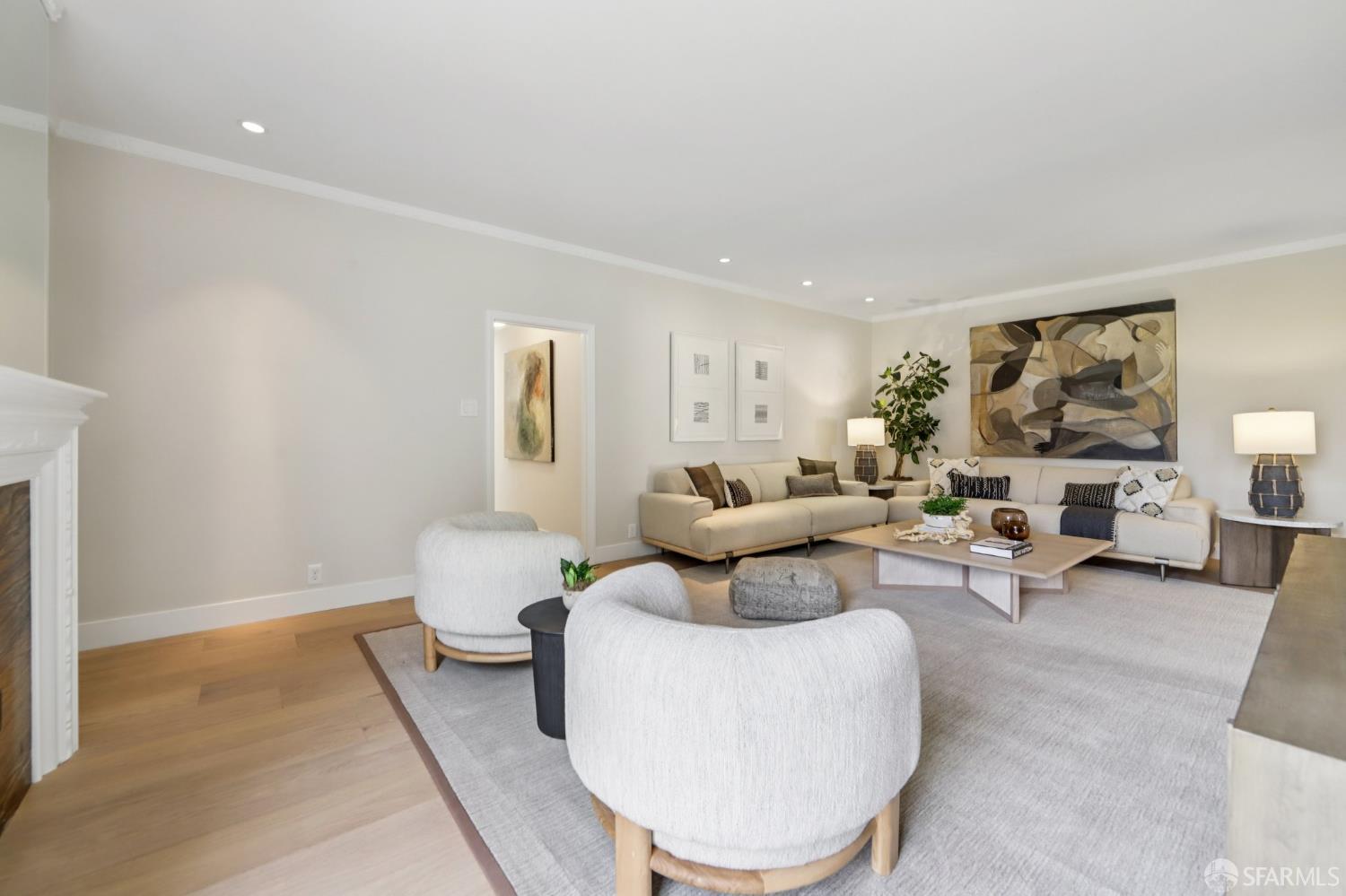 255 Crestlake Drive