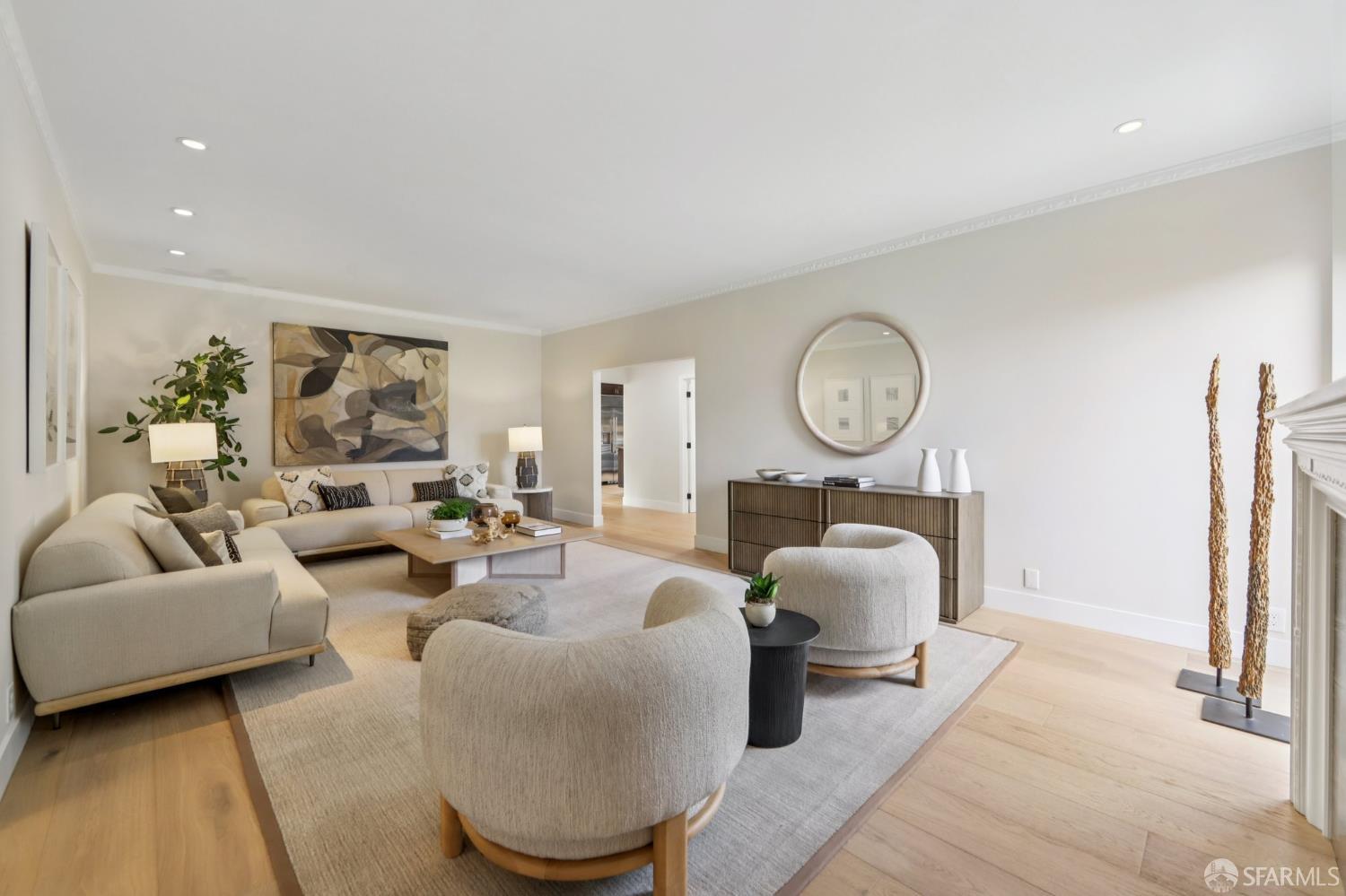255 Crestlake Drive
