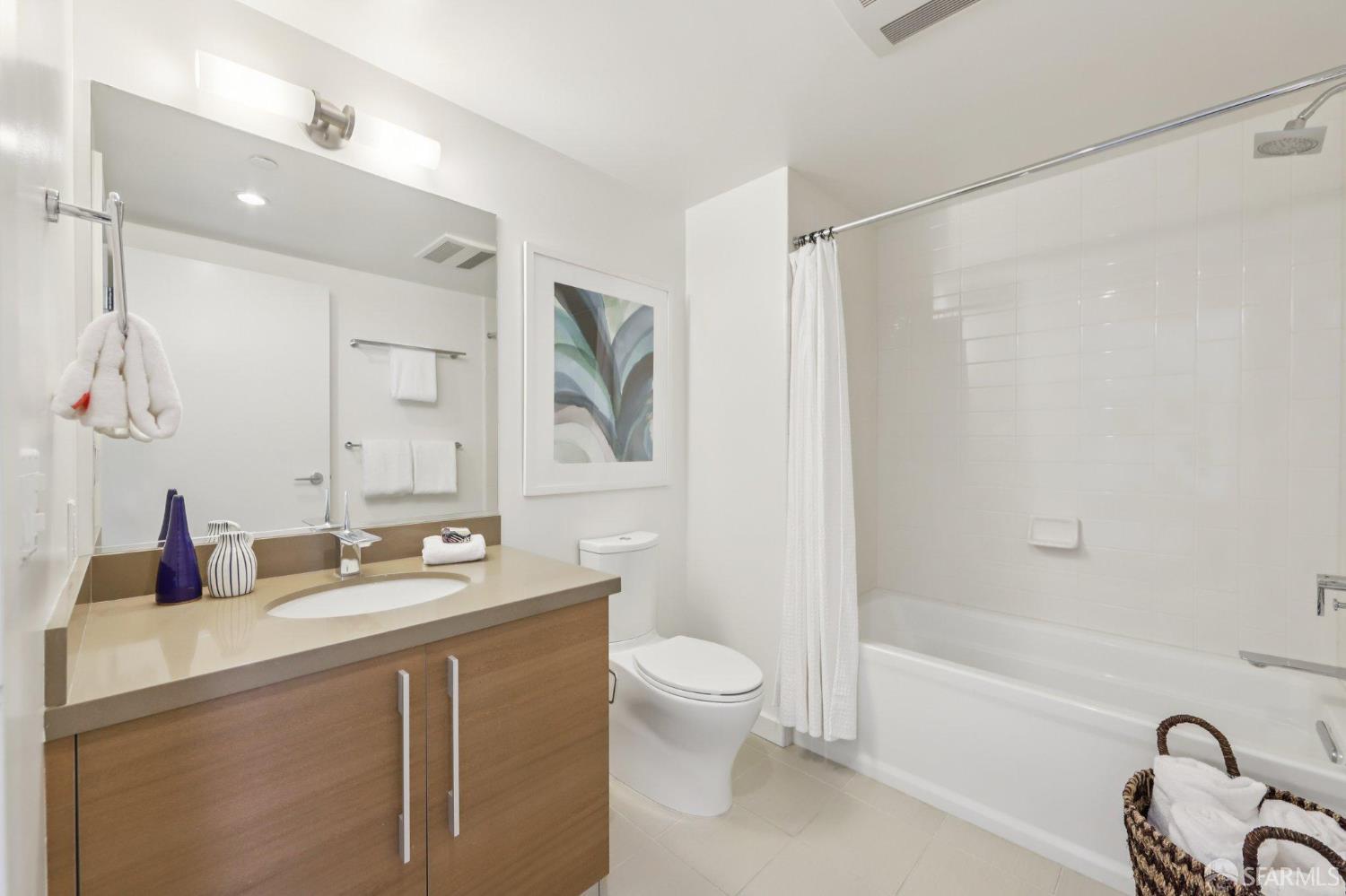 435 China Basin Street # 527