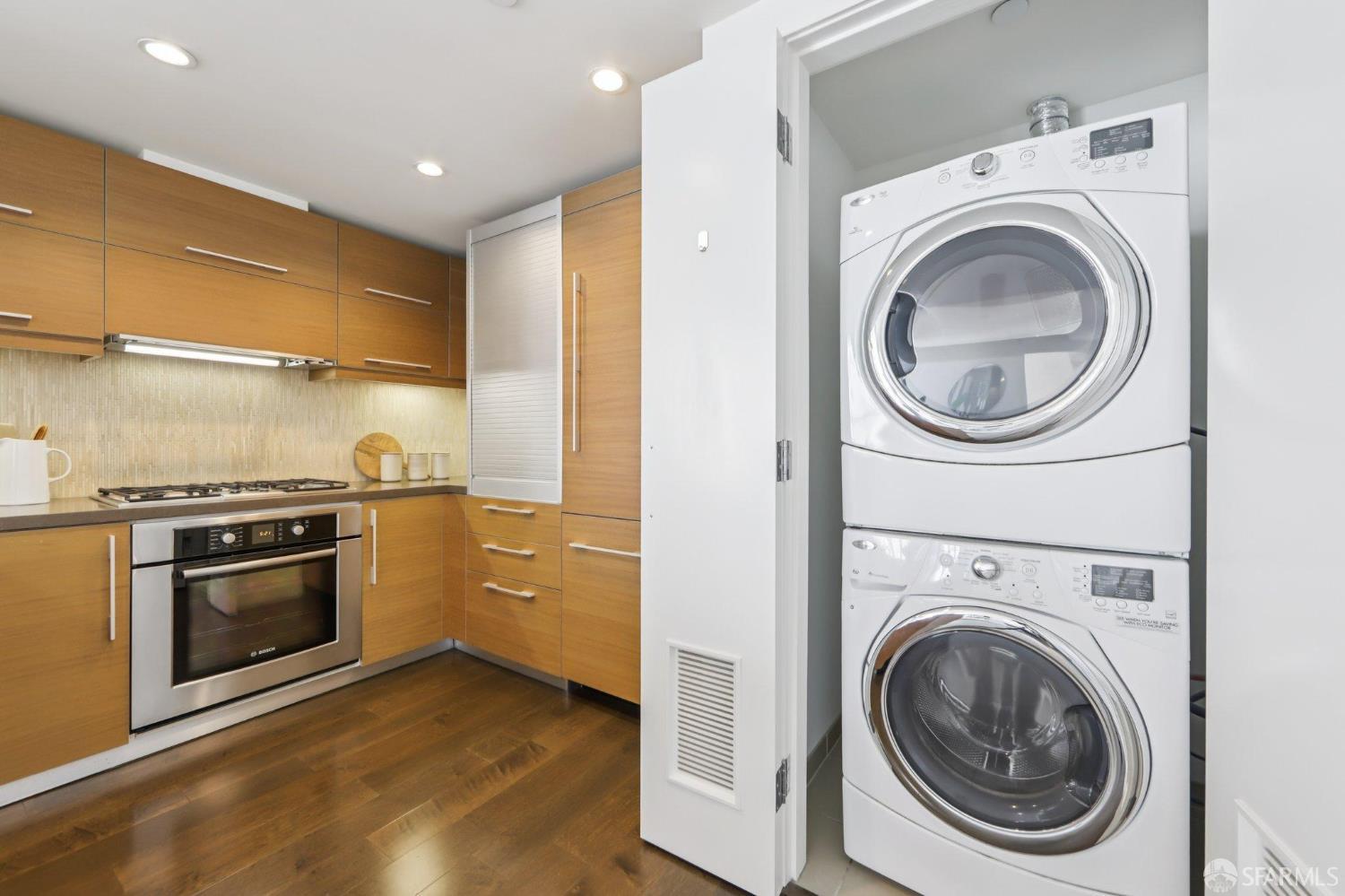 435 China Basin Street # 527
