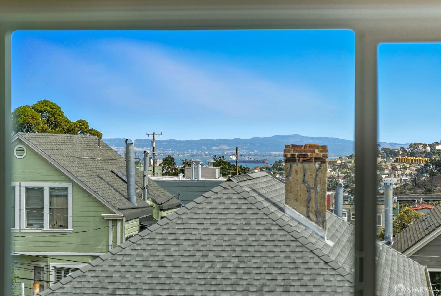 407 Banks Street