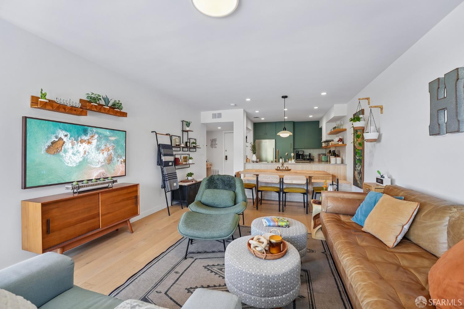 875 La Playa Street # 271