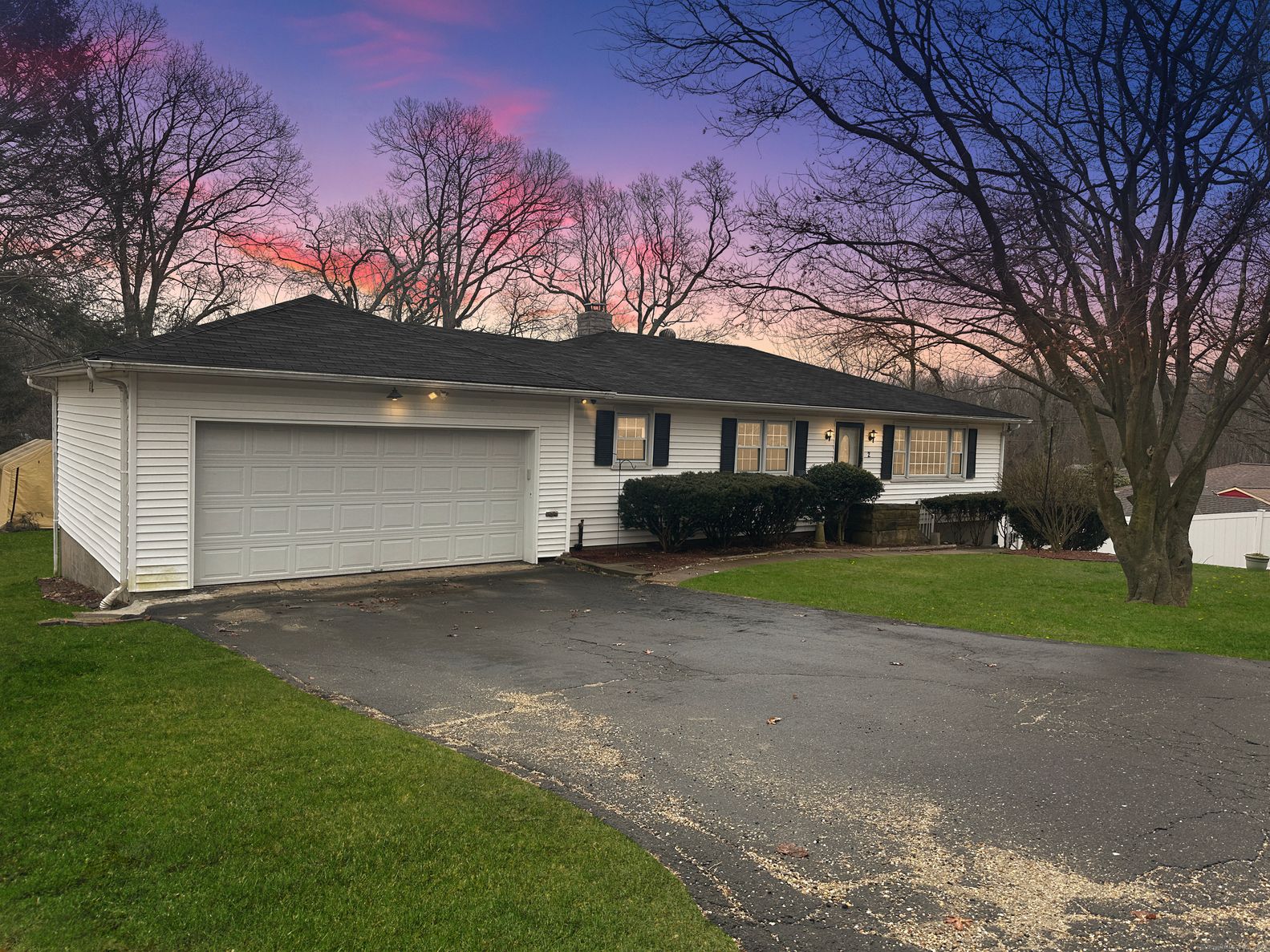 2 Dorothy Avenue