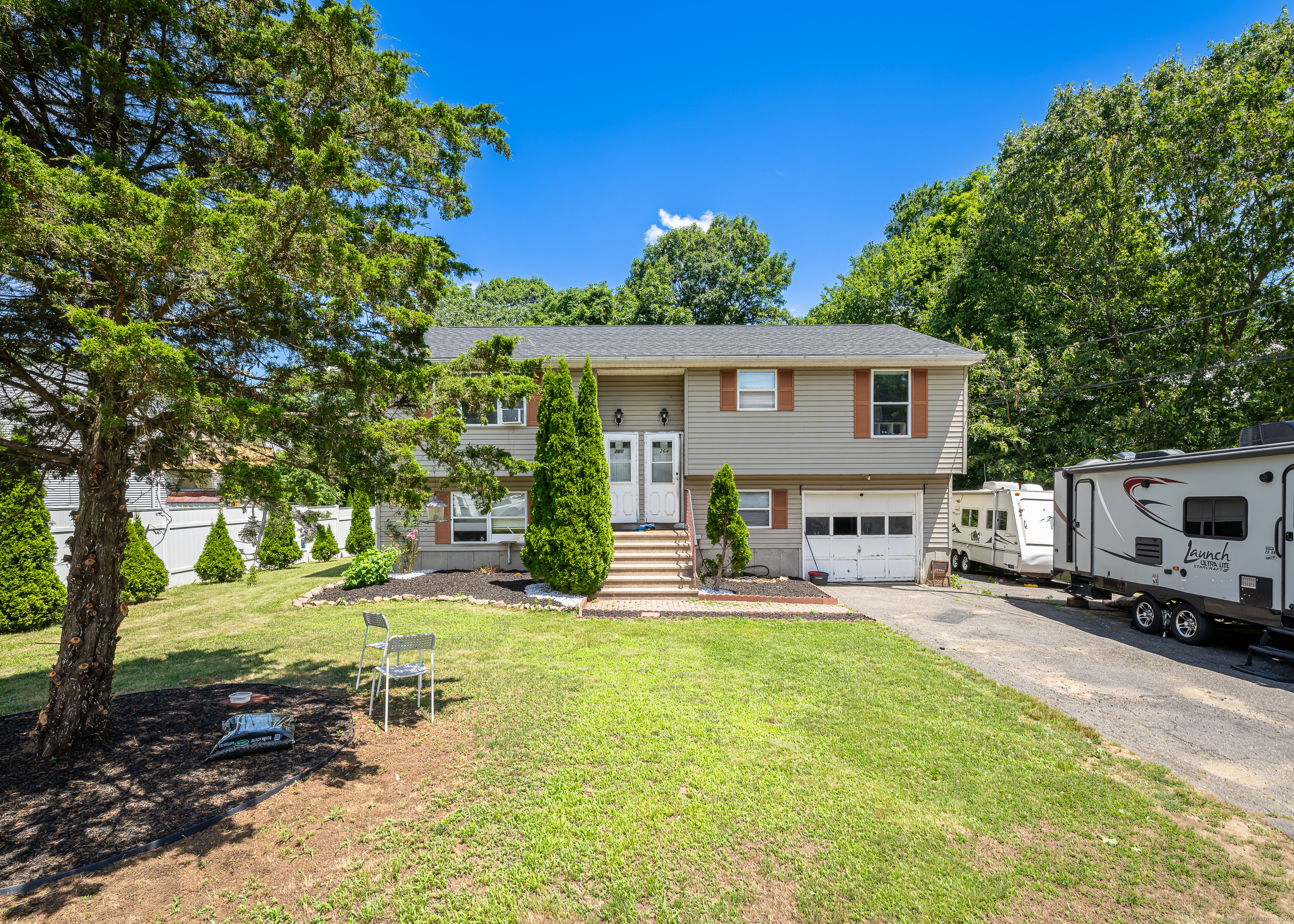 264 Newridge Avenue