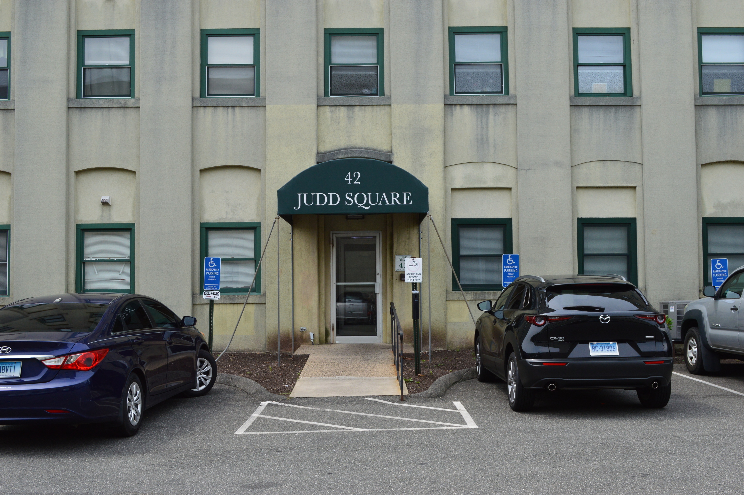 215 Judd Square 215