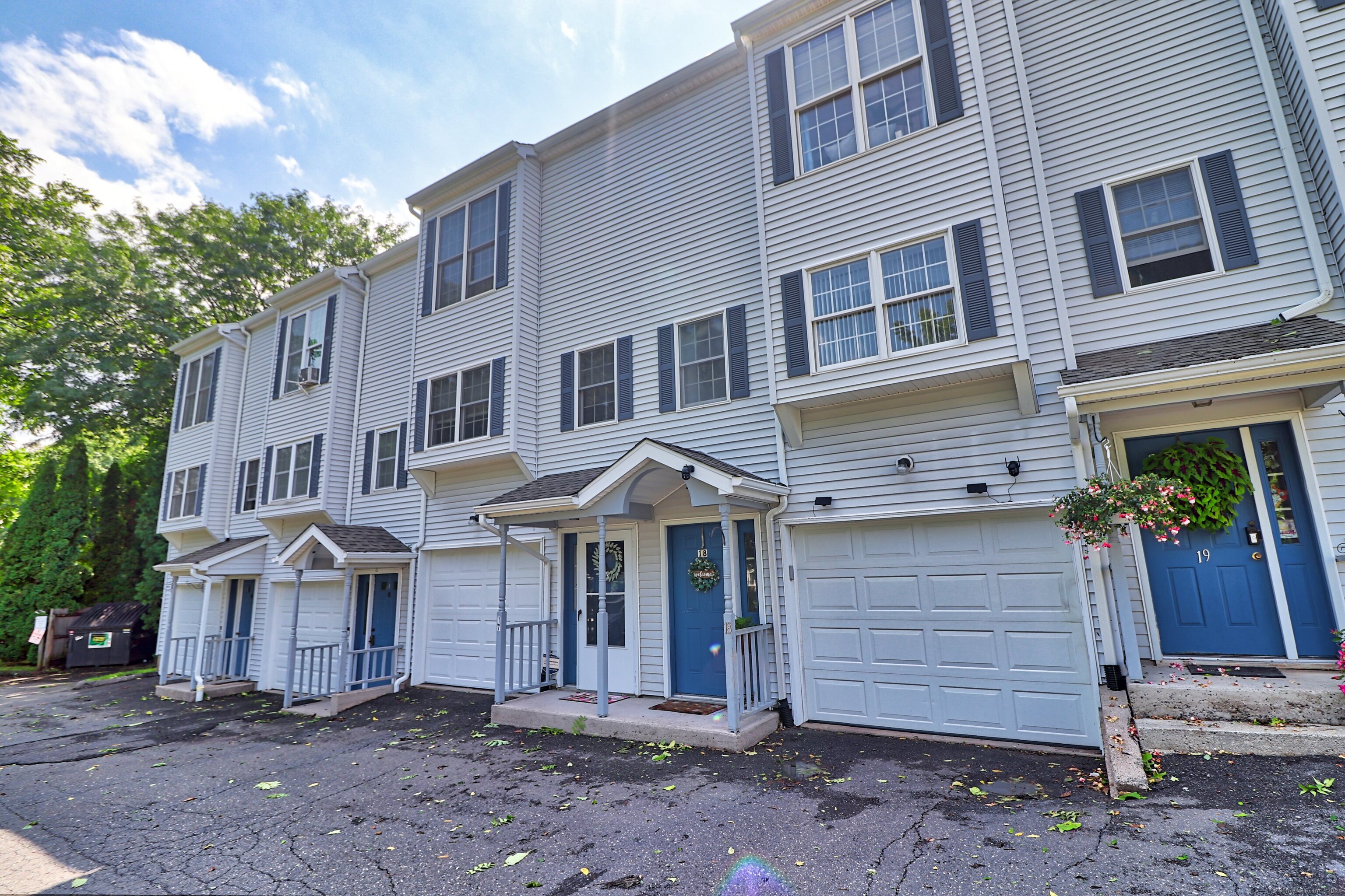 52 Irving Street APT 18