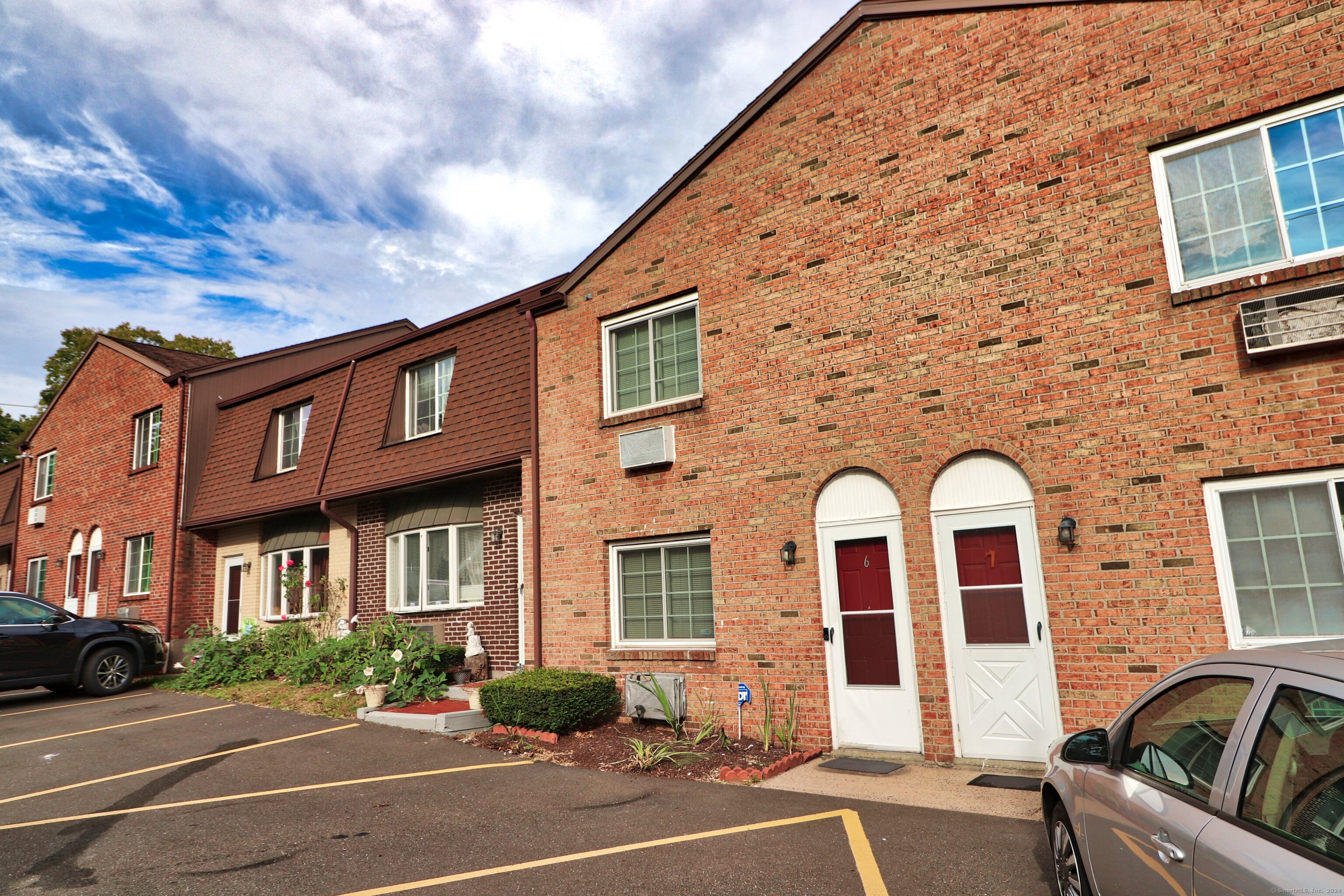 921 Hamilton Avenue APT 6
