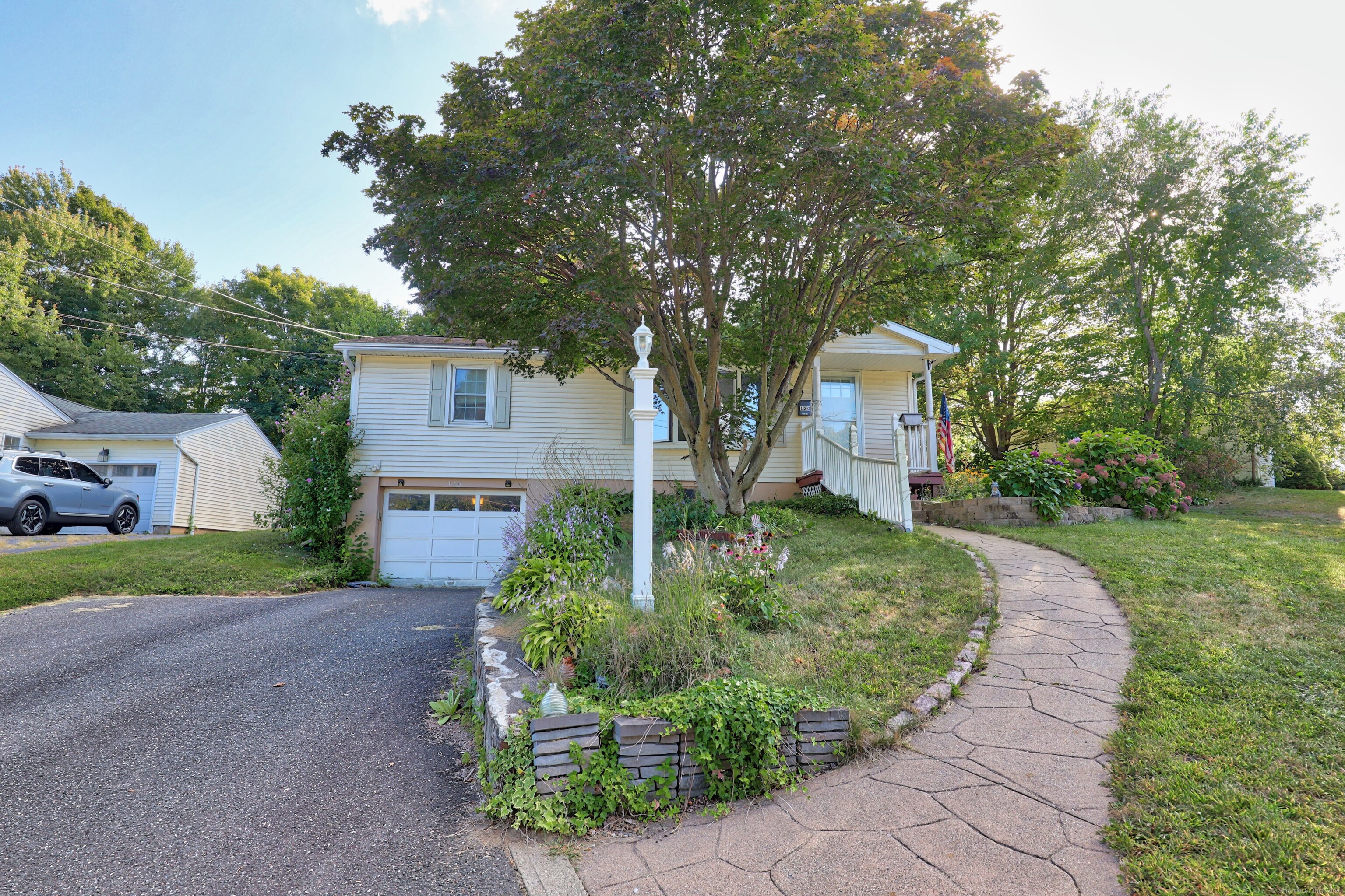 120 Williamson Circle