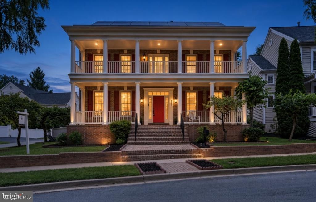 105 WATKINS OVERLOOK