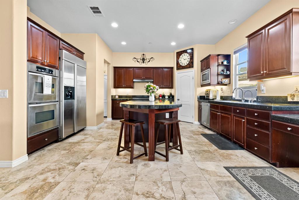 2157 Hidden Springs Dr