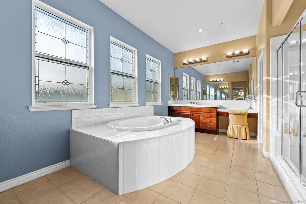 2157 Hidden Springs Dr