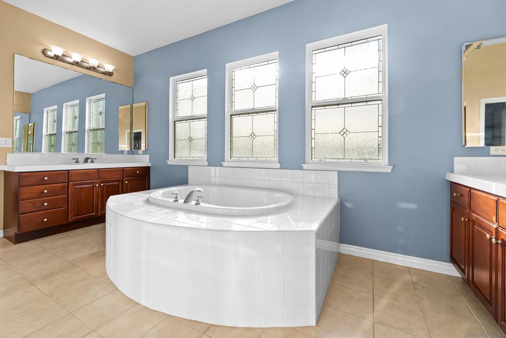 2157 Hidden Springs Dr