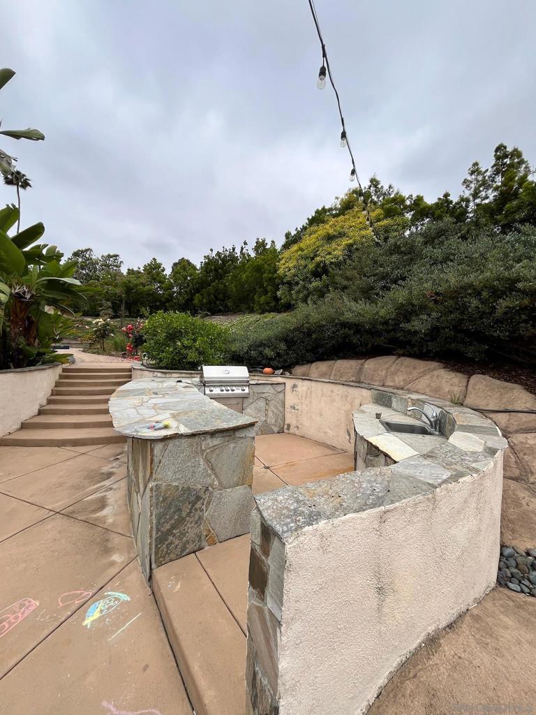 2088 Hidden Springs Ct