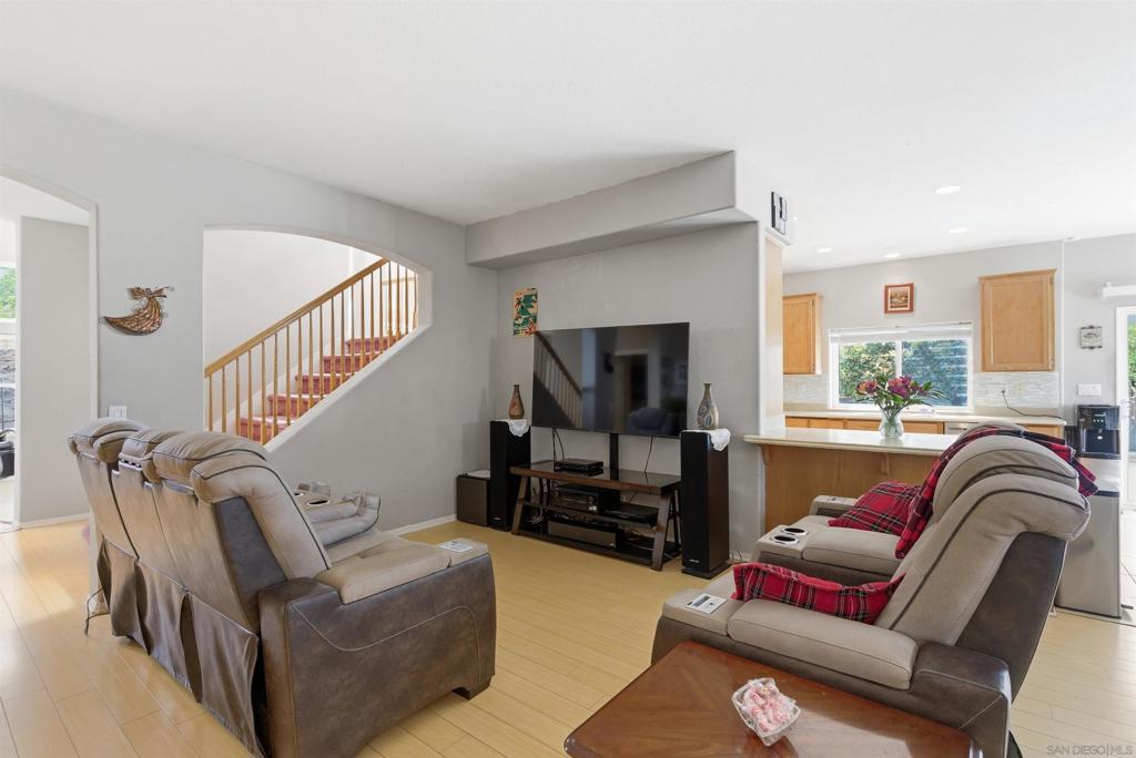 2142 Hidden Mesa Rd