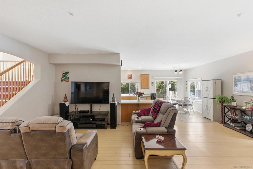 2142 Hidden Mesa Rd