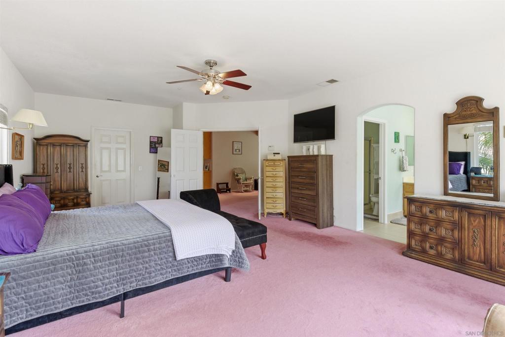 2142 Hidden Mesa Rd