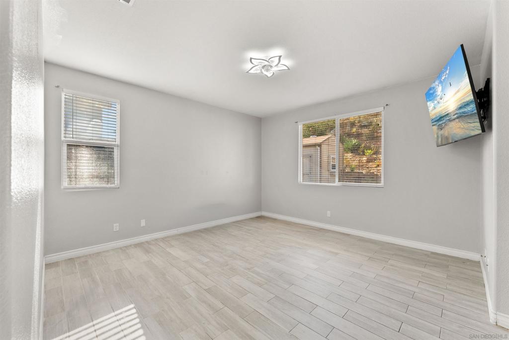 88-13886 Cheryl Creek Dr