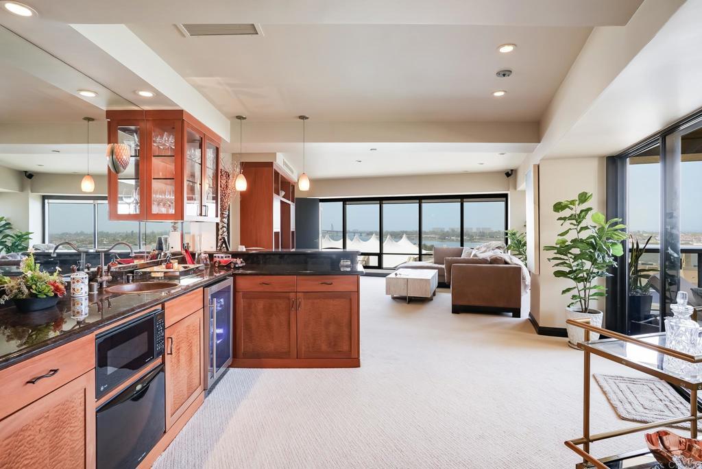 200 Harbor Dr 1502