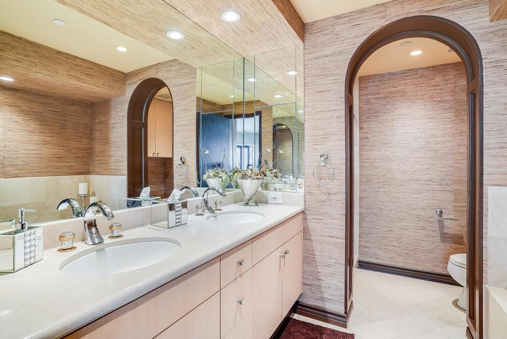 200 Harbor Dr 1502