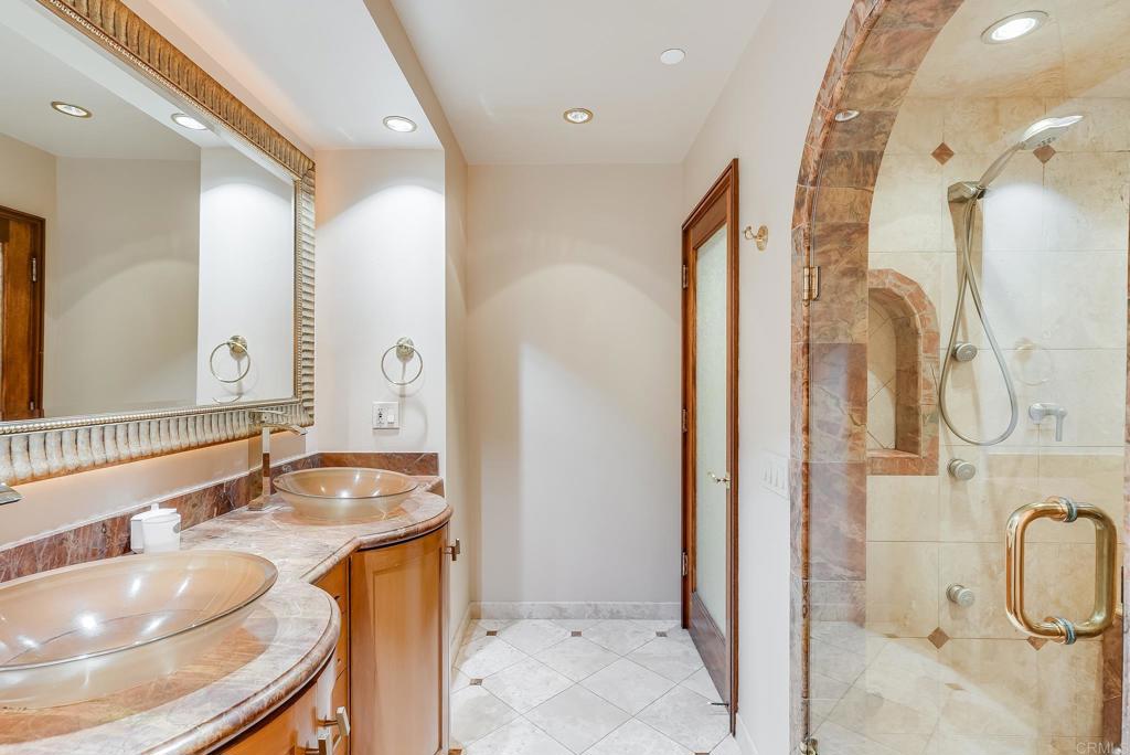 200 Harbor Dr 1502