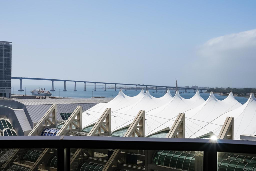 200 Harbor Dr 1502