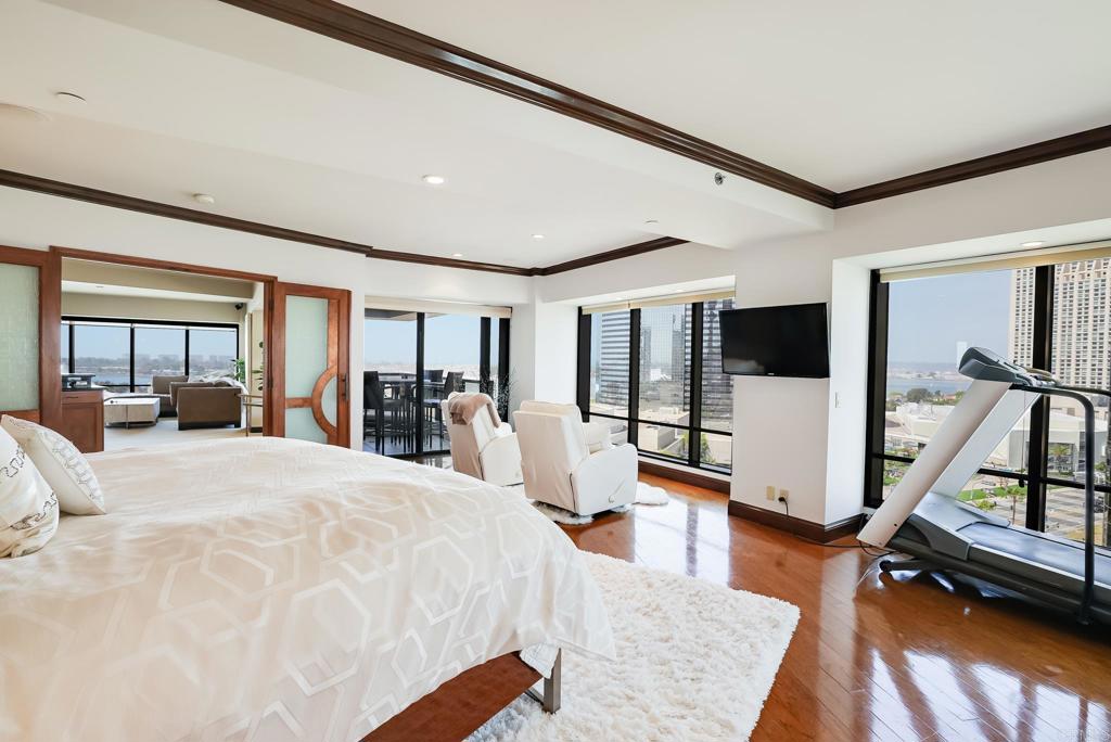 200 Harbor Dr 1502