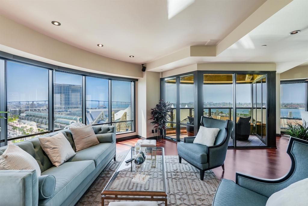 200 Harbor Drive 1502