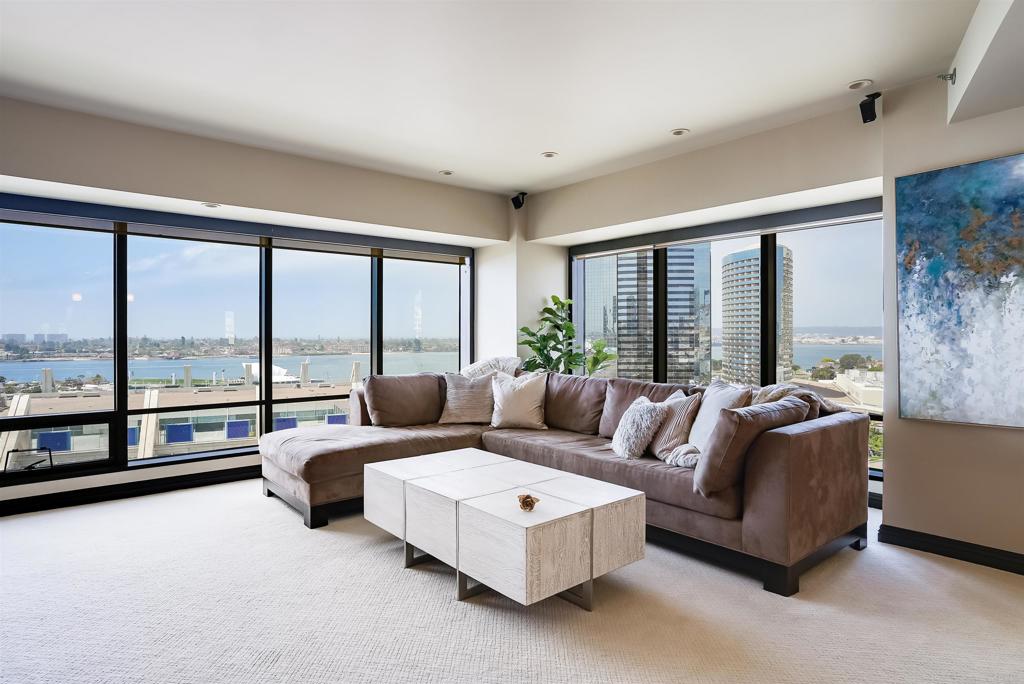 200 Harbor Drive 1502