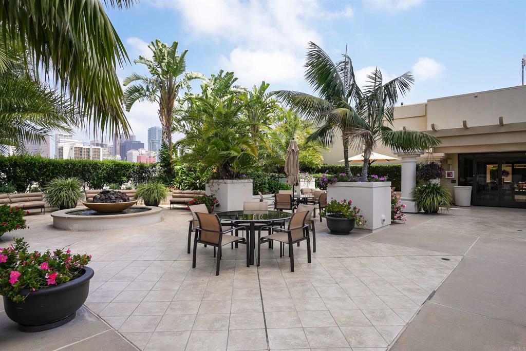 200 Harbor Drive 1502