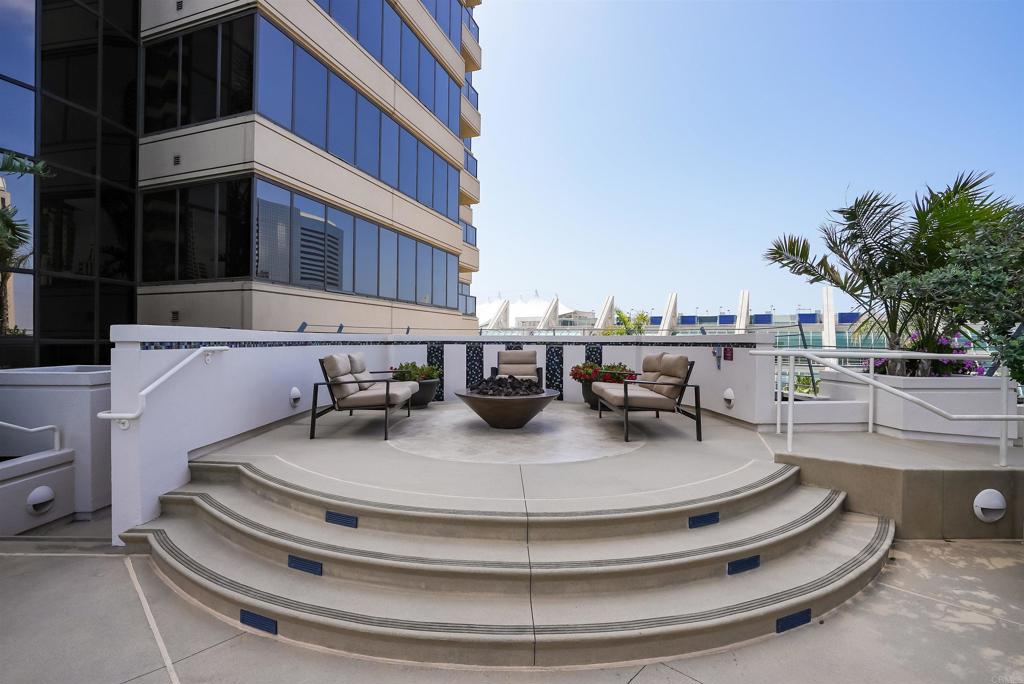 200 Harbor Drive 1502