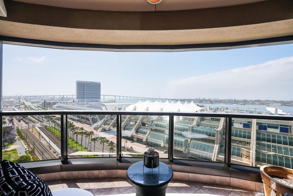 200 Harbor Drive 1502